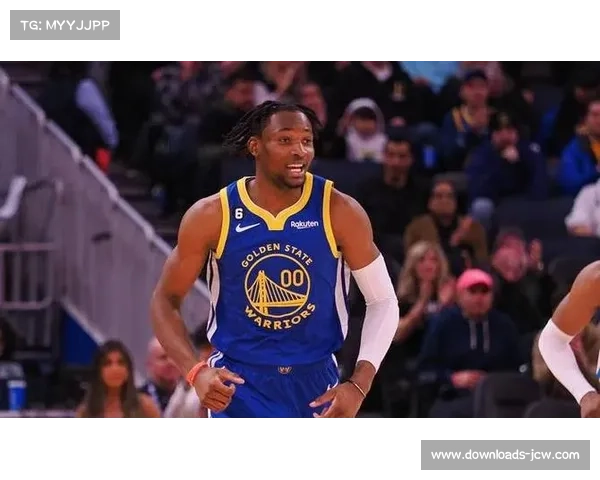 勇士五小阵容破解骑士防守，科尔变阵收获奇效